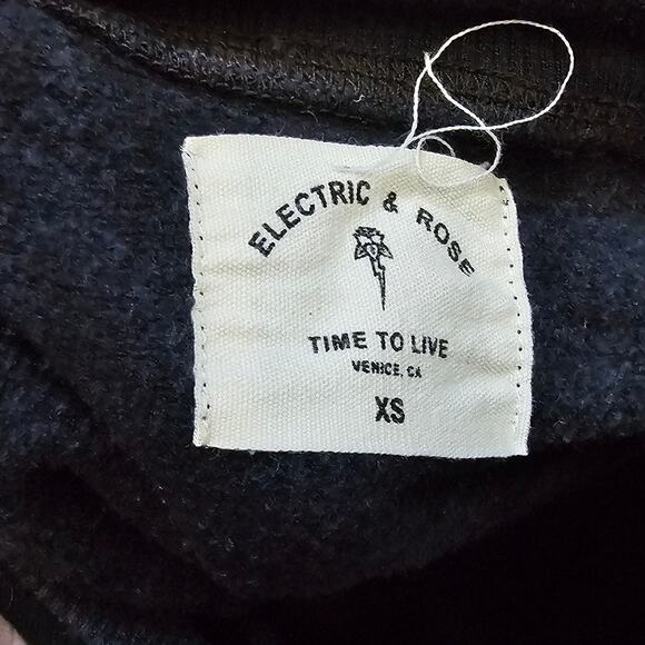 Electric & Rose Poppy Peach Tie Dye Ronan Pullover Crop Size XS - Picture 3 of 5